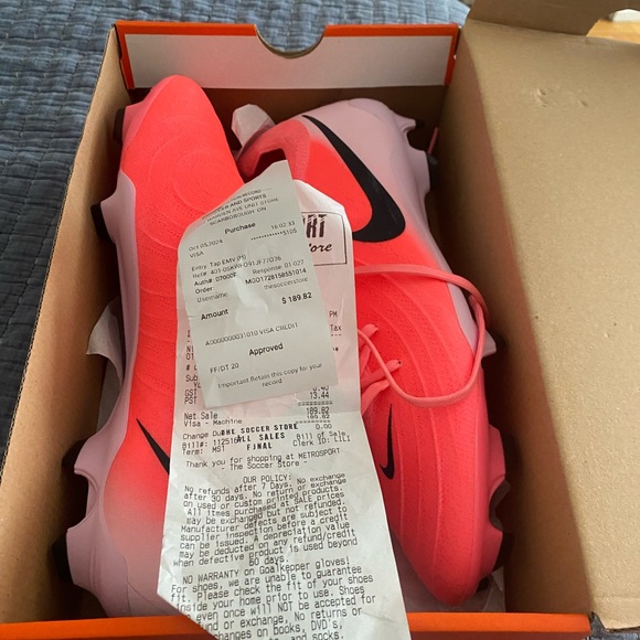 Brand new Soccer cleats Nike phantom’s Size 12 - Picture 4 of 8